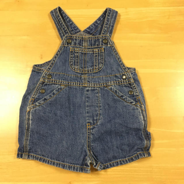 babyGAP(ベビーギャップ)のベビーギャップ オーバーオール デニム 70 キッズ/ベビー/マタニティのベビー服(~85cm)(カバーオール)の商品写真