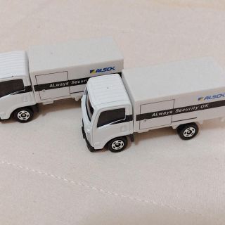 タカラトミー(Takara Tomy)のトミカ(ミニカー)