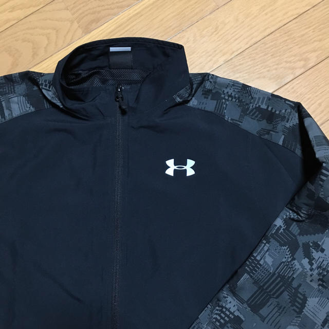 UNDER ARMOUR(アンダーアーマー)のアンダーアーマー サイズ XYL  キッズ/ベビー/マタニティのキッズ服男の子用(90cm~)(その他)の商品写真