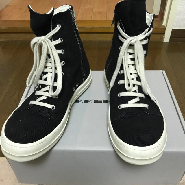 DRKSHDW(ダークシャドウ)の【最終値下げ】Rick Owens DRKSHDW スニーカー メンズの靴/シューズ(スニーカー)の商品写真