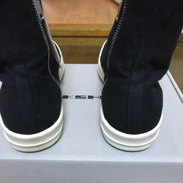 DRKSHDW(ダークシャドウ)の【最終値下げ】Rick Owens DRKSHDW スニーカー メンズの靴/シューズ(スニーカー)の商品写真