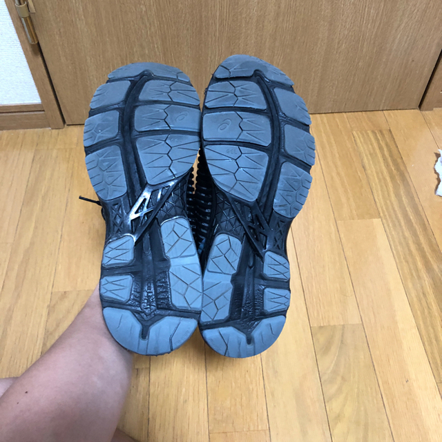 セール新品 asics kiko kostadinov asics gel delva 1 27cmの通販 by