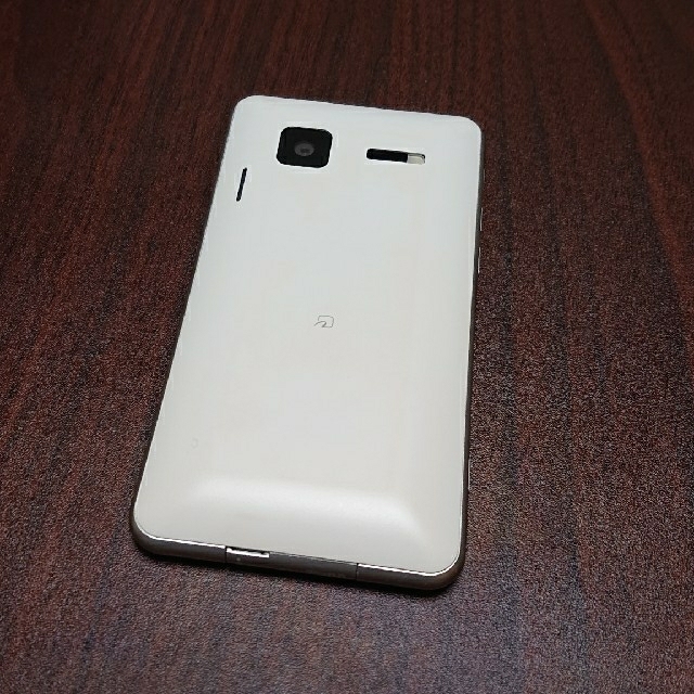 SHARP(シャープ)の【Used】iida INFOBAR A01 ハッカ　本体 共通ACアダプタ付 スマホ/家電/カメラのスマートフォン/携帯電話(スマートフォン本体)の商品写真