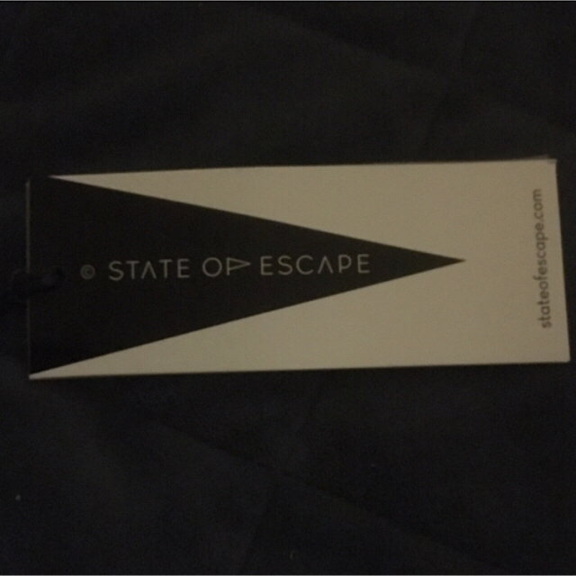 タイムセール 美品 STATE OF ESCAPE ステイトオブエスケープ 2