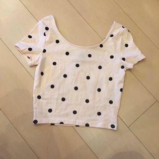 エイチアンドエム(H&M)の新品♡H&Mドット柄クロップトップ♡XS(Tシャツ(半袖/袖なし))