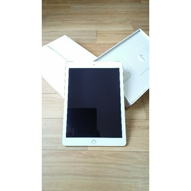 アップル Apple iPad Air2 64GBタブレット