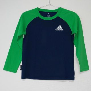 アディダス(adidas)の男児 長袖Tシャツ(Tシャツ/カットソー)