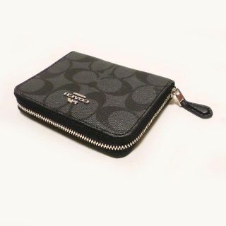 コーチ(COACH)の★新品★COACH/コーチ★二つ折りジップ財布 (Black Smoke)(折り財布)