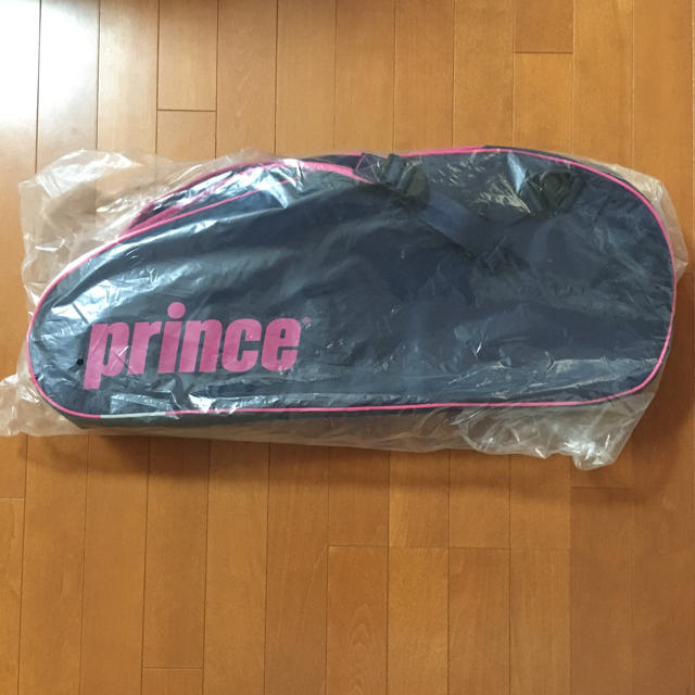 Prince(プリンス)のFきみこ様専用　princeテニスバッグ 新品　値下げしました スポーツ/アウトドアのテニス(バッグ)の商品写真