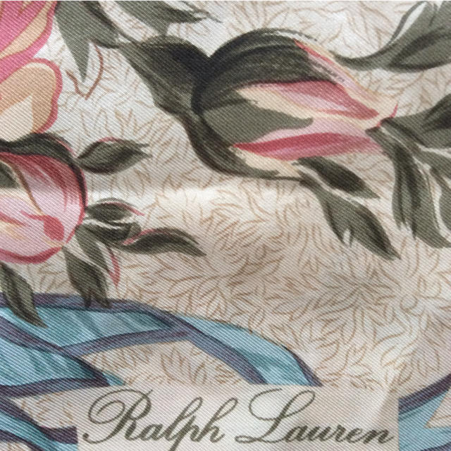 Ralph Lauren(ラルフローレン)のRalph Lauren 大判 シルクスカーフ レディースのファッション小物(バンダナ/スカーフ)の商品写真