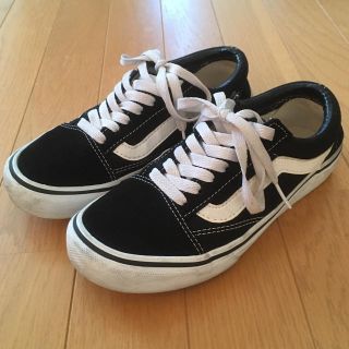 ヴァンズ(VANS)のVANS OLD SKOOL ヴァンズ オールドスクール 黒(スニーカー)