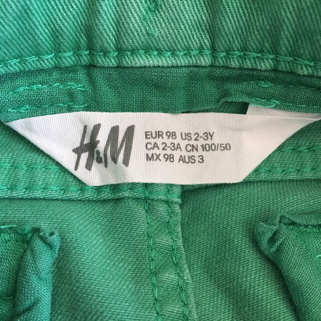 H&M(エイチアンドエム)のH&Mパンツ キッズ/ベビー/マタニティのキッズ服女の子用(90cm~)(パンツ/スパッツ)の商品写真