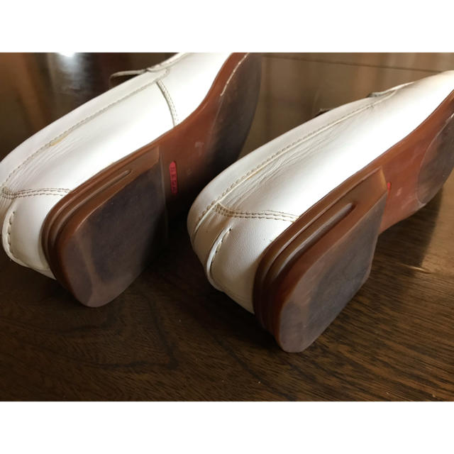 REGAL(リーガル)のレディース   REGAL  靴(白) レディースの靴/シューズ(ローファー/革靴)の商品写真