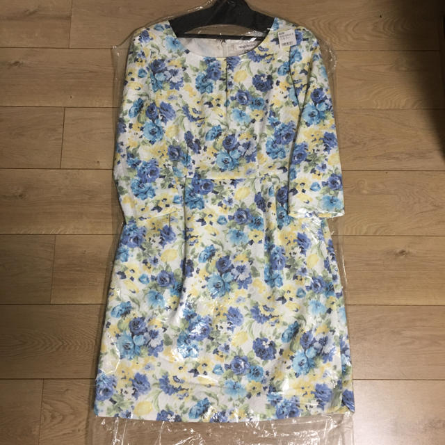 MISCH MASCH(ミッシュマッシュ)の新品♡ミッシュマッシュ花柄ワンピース レディースのワンピース(ひざ丈ワンピース)の商品写真