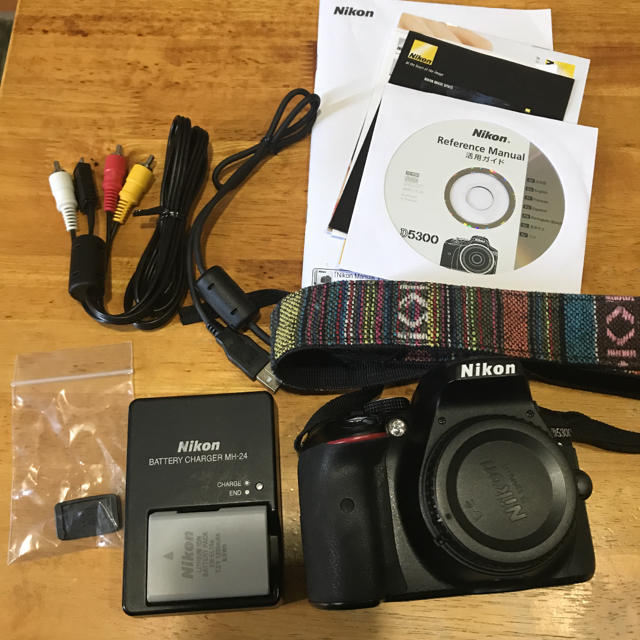 カメラ【値引き】Nikon D5300 本体