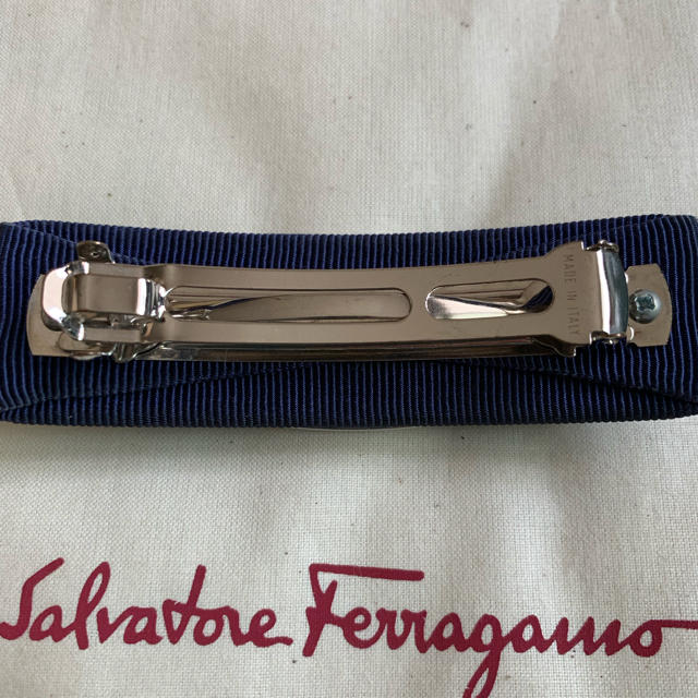 Ferragamo(フェラガモ)のフェラガモ バレッタ レディースのヘアアクセサリー(バレッタ/ヘアクリップ)の商品写真