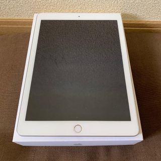 アイパッド(iPad)の美中古 ipad 第6世代 128GB Wifiモデル mr7k2j/a(タブレット)