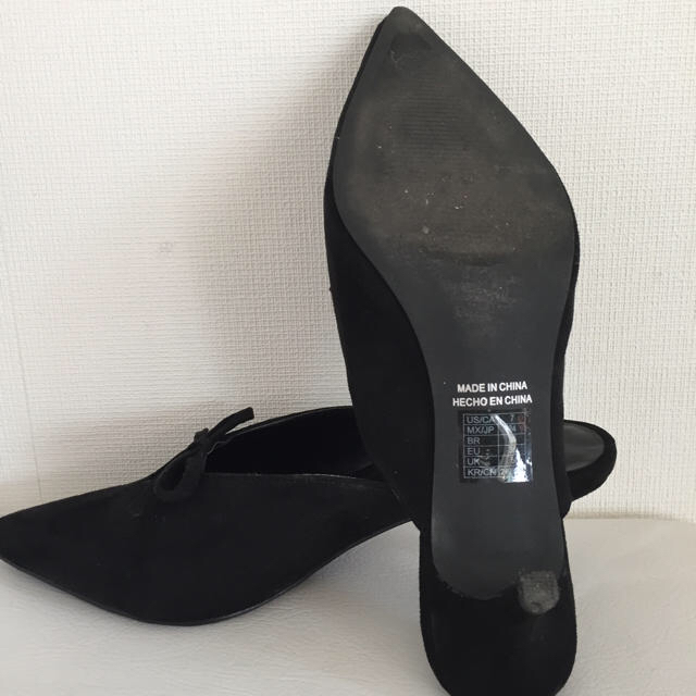 FOREVER 21(フォーエバートゥエンティーワン)のローパンプス レディースの靴/シューズ(ハイヒール/パンプス)の商品写真
