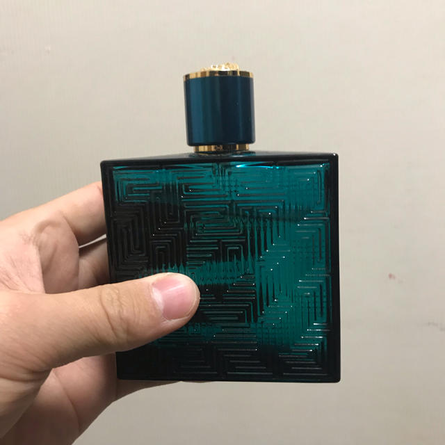 新品未開封‼️ハイブランド　VERSACE 人気　ヴェルサーチエロス  100ml