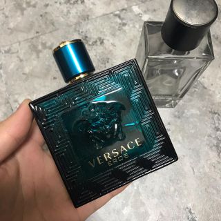 ヴェルサーチ(VERSACE)のVERSACE EROS ヴェルサーチ エロス 香水 100ml (ユニセックス)