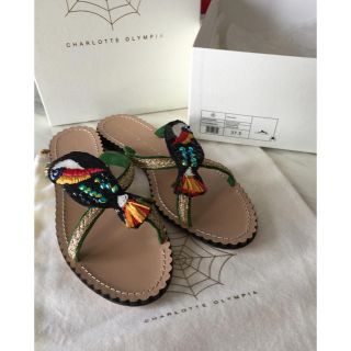 シャルロットオリンピア(Charlotte Olympia)のシャーロットオリンピア 未使用 サンダル(サンダル)