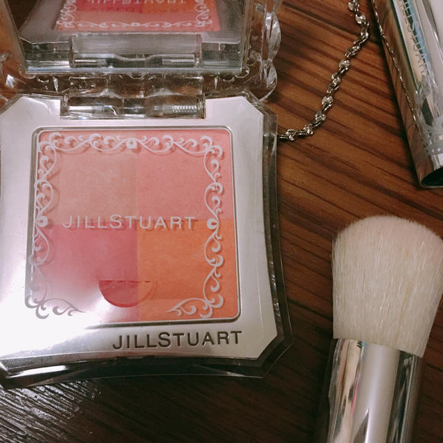 JILLSTUART(ジルスチュアート)の【ちーちゃん様】大人気 ジルスチュアート チーク♡ コスメ/美容のベースメイク/化粧品(チーク)の商品写真