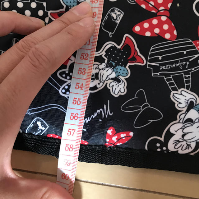 LeSportsac(レスポートサック)の未使用レスポートサック ミニーちゃんオムツ替えマット マザーズバッグ ディズニー キッズ/ベビー/マタニティのおむつ/トイレ用品(おむつ替えマット)の商品写真