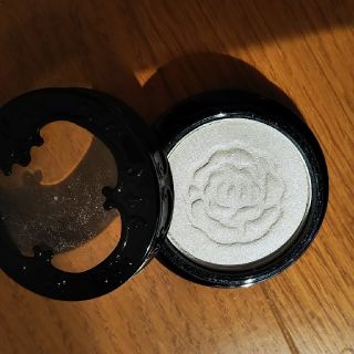 アナスイ(ANNA SUI)のANNA SUI❤️アイシャドウ「サービス🎵」(アイシャドウ)