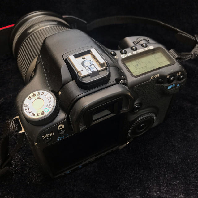 デジタル一眼格安！！  Canon50D  EF18〜200mmレンズおまけセット★☆