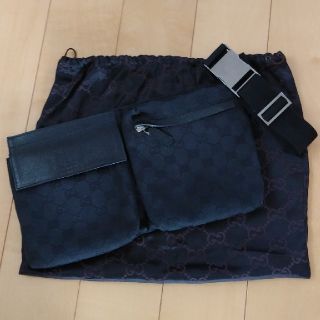 グッチ(Gucci)のグッチ  ウエストポーチ(ボディバッグ/ウエストポーチ)