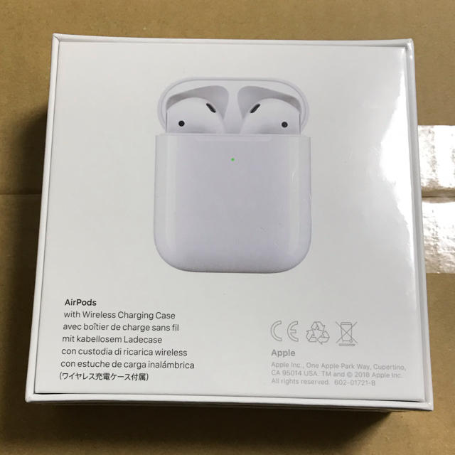 海外ブランド AirPods MRXJ2J/A 第二世代 ワイヤレス充電ケース付属