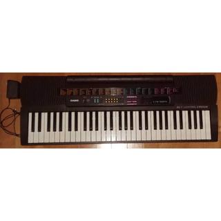 カシオ(CASIO)のCTK-520L CASIO 電子キーボード  ピアノ 鍵盤 送料無料 中古(キーボード/シンセサイザー)