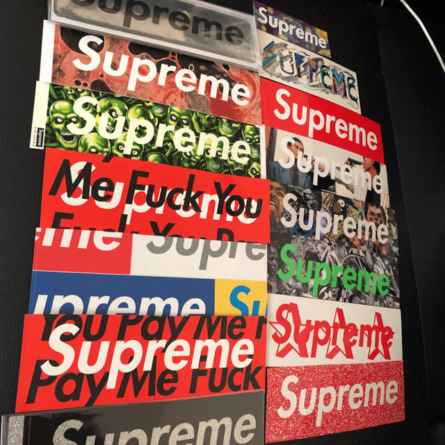 supreme  ステッカー