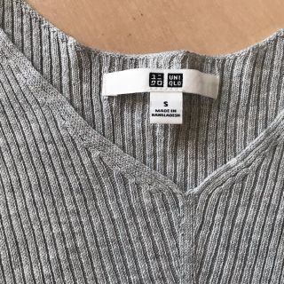 ユニクロ(UNIQLO)の◆お値下げしました◆新品  UNIQLO  半袖ニット ライトグレー(カットソー(半袖/袖なし))