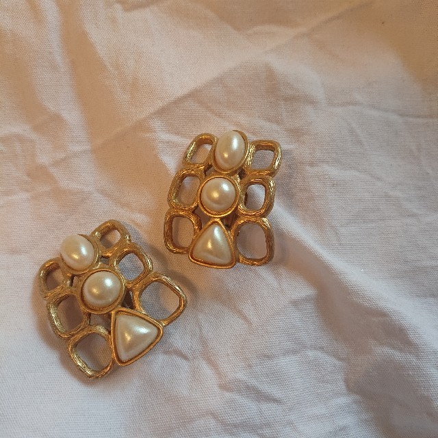 AVON(エイボン)のvintage earrings ○△ (Avon) レディースのアクセサリー(イヤリング)の商品写真