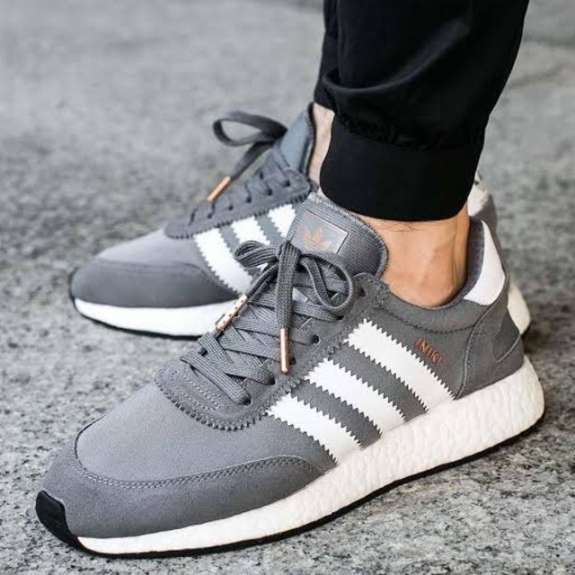 アディダス i-5923 iniki イニキ ブースト BOOST Yeezy