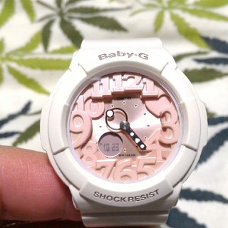 ベビージー(Baby-G)のCASIO Baby-G bga-131　ジーショック　ホワイト×ピンク(腕時計)