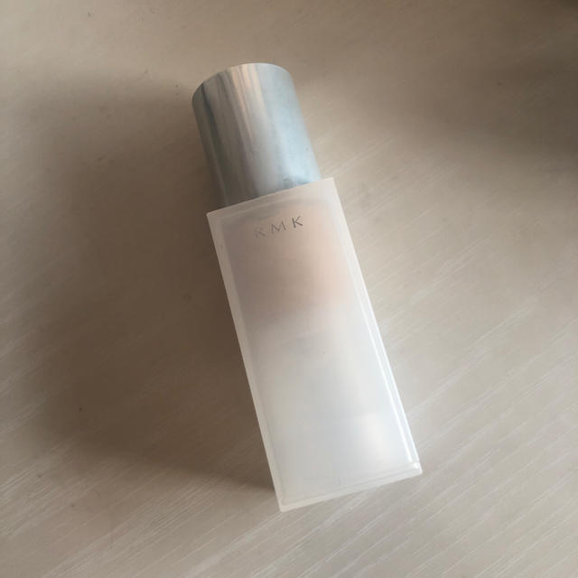 RMK(アールエムケー)のRMK ジェルクリーミィファンデーション 101 コスメ/美容のベースメイク/化粧品(ファンデーション)の商品写真