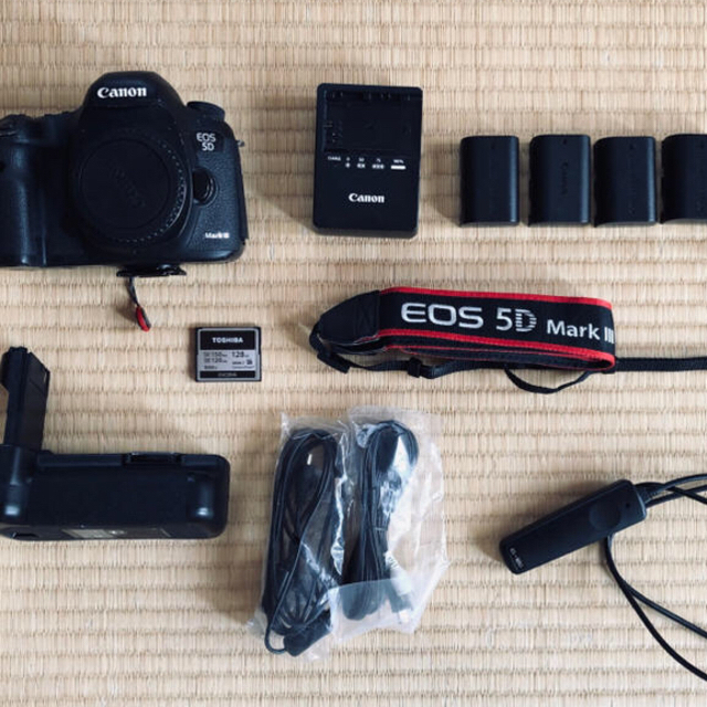 Canon EOS 5D Mark3 ボディデジタル一眼