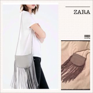 ザラ(ZARA)のZARA♡フリンジレザーチェーンバッグ(ショルダーバッグ)