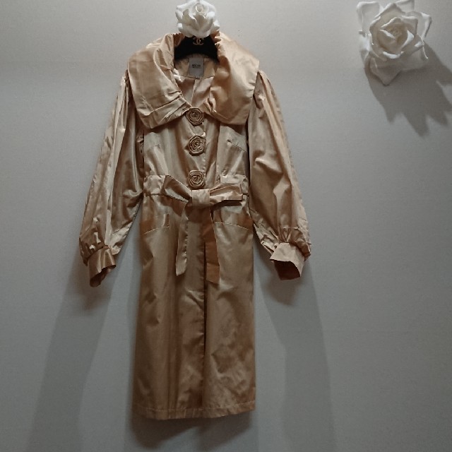 充実の品 MOSCHINO 値下げ‼️モスキーノ可愛いスプリングコートの通販 - ジャケット・アウター