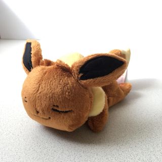 ポケモン(ポケモン)のイーブイ おやすみver. くったり ぬいぐるみ(キャラクターグッズ)