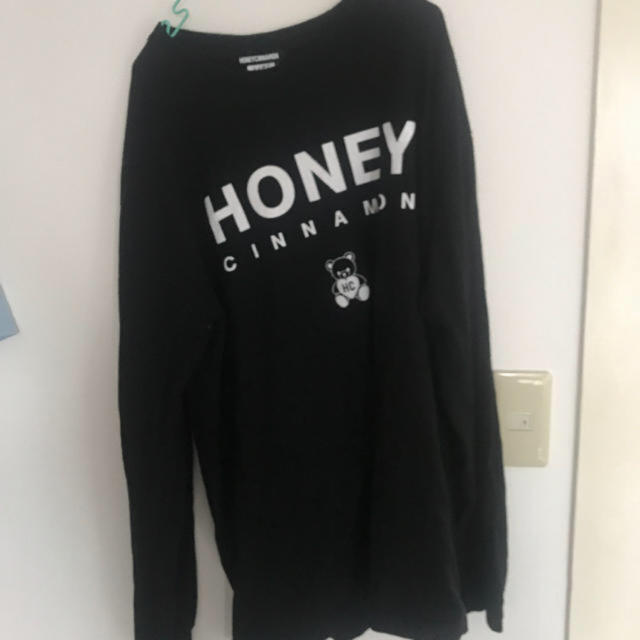 Honey Cinnamon(ハニーシナモン)のhoney   cinnamon  ハニー シナモン ハニシナ くま BIG  レディースのトップス(パーカー)の商品写真