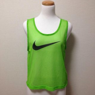 ナイキ(NIKE)のナイキ メッシュ タンク ネオンカラー(タンクトップ)