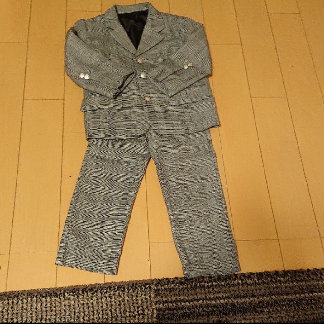 Skip Land(スキップランド)の子供スーツ100 キッズ/ベビー/マタニティのキッズ服男の子用(90cm~)(ドレス/フォーマル)の商品写真