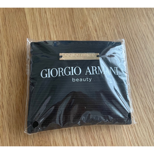 Giorgio Armani(ジョルジオアルマーニ)のArmani ミラー　ケース付き レディースのファッション小物(ミラー)の商品写真