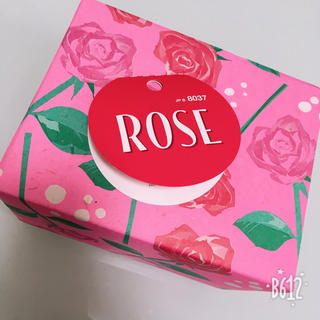 ラッシュ(LUSH)の新品:LUSH ROSE ギフトセット(入浴剤/バスソルト)