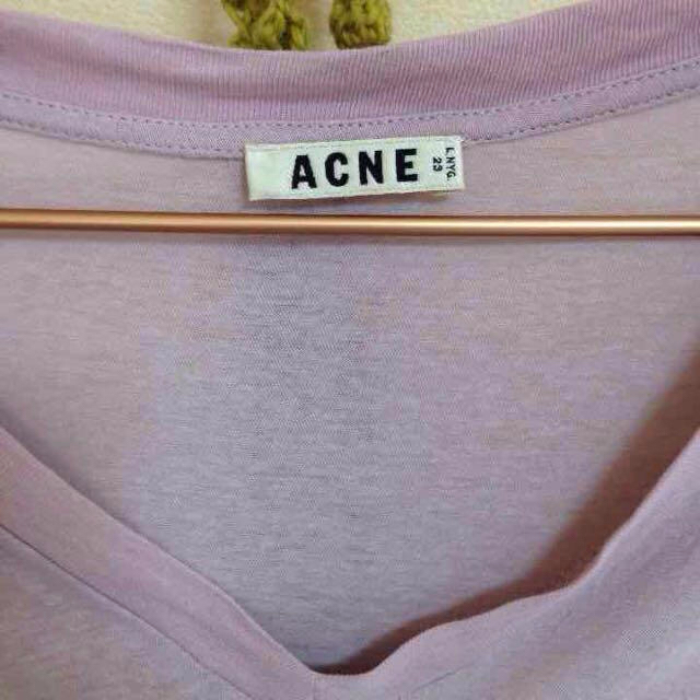 ACNE(アクネ)のACNE Tシャツ レディースのトップス(Tシャツ(半袖/袖なし))の商品写真