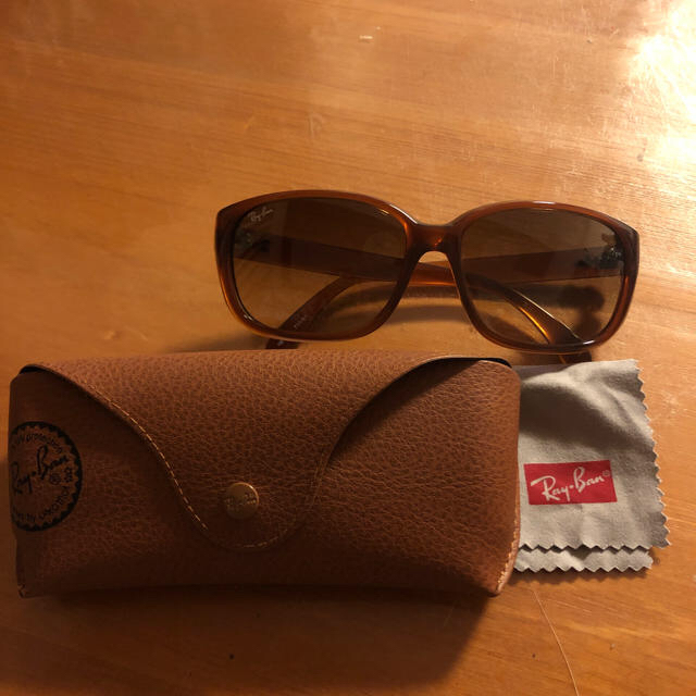 Ray-Ban(レイバン)の　ゆうこ様専用　レイバンRay-Banサングラス👓 レディースのファッション小物(サングラス/メガネ)の商品写真