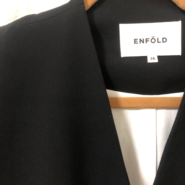 ENFOLD(エンフォルド)のエンフォルドノーカラーコート36 レディースのジャケット/アウター(ノーカラージャケット)の商品写真